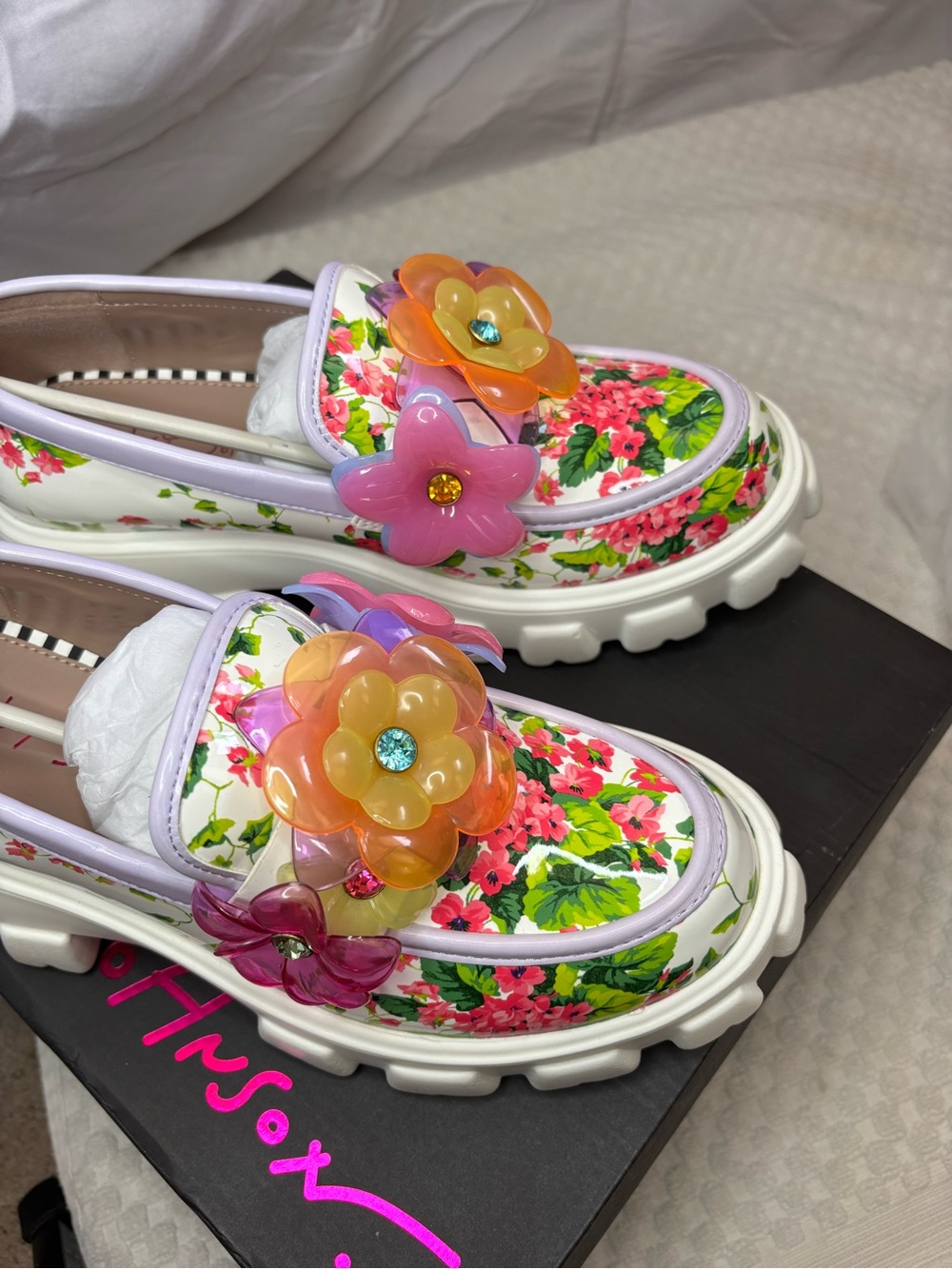 Betsey Johnson VINIE Floral Loafer - Picture 2 of 7